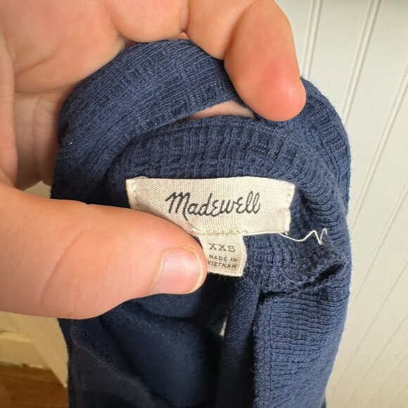 Madewell Navy Textured Cross Back Tank Top N41 - Picture 5 of 5
